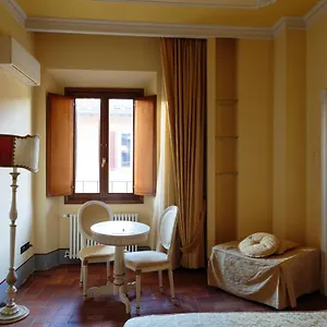 Casa Leopardi , Флоренция Италия